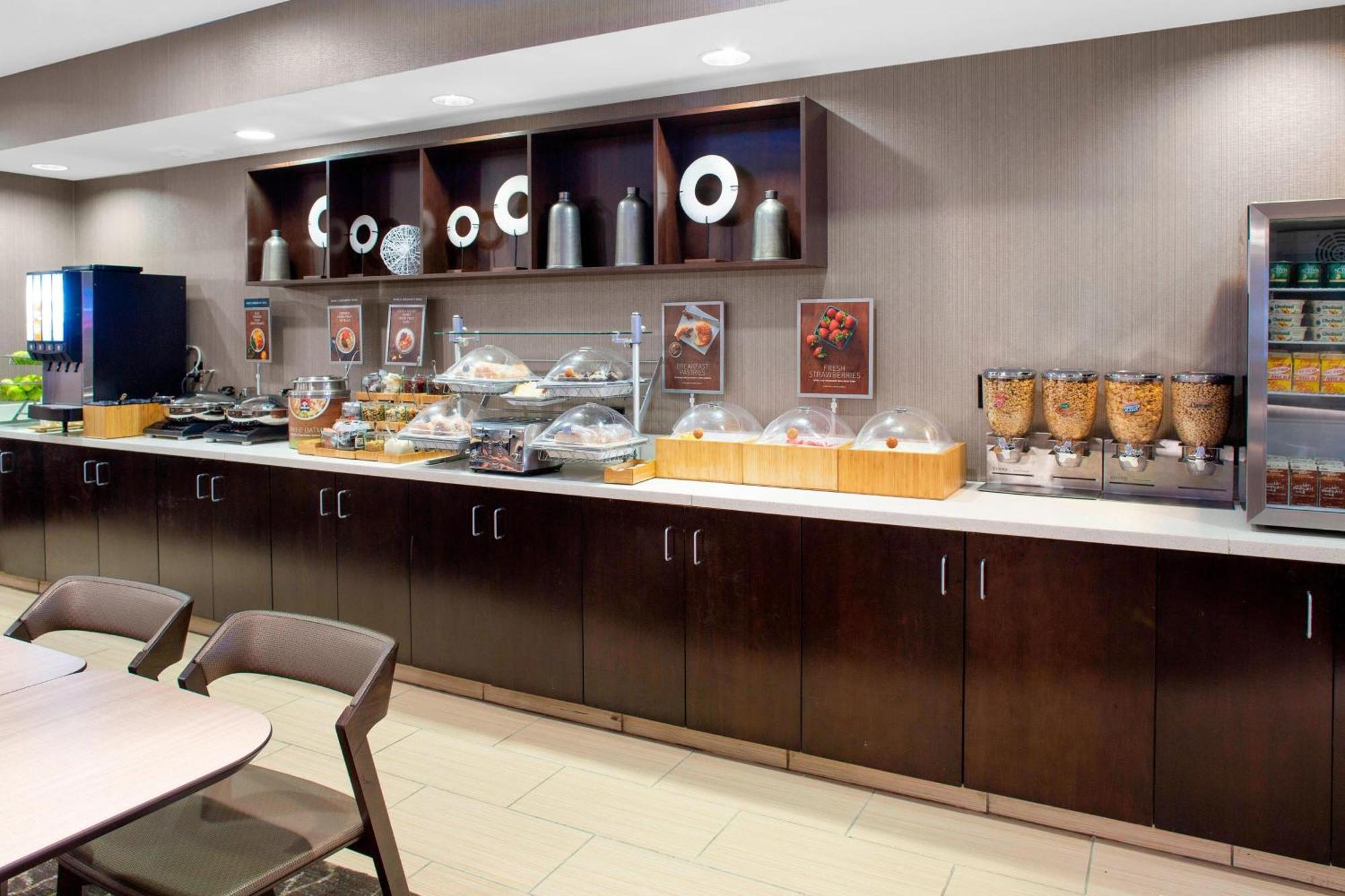 Springhill Suites By Marriott Memphis East Galleria Eksteriør bilde