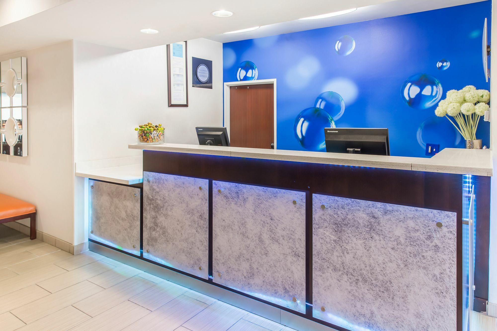 Springhill Suites By Marriott Memphis East Galleria Eksteriør bilde